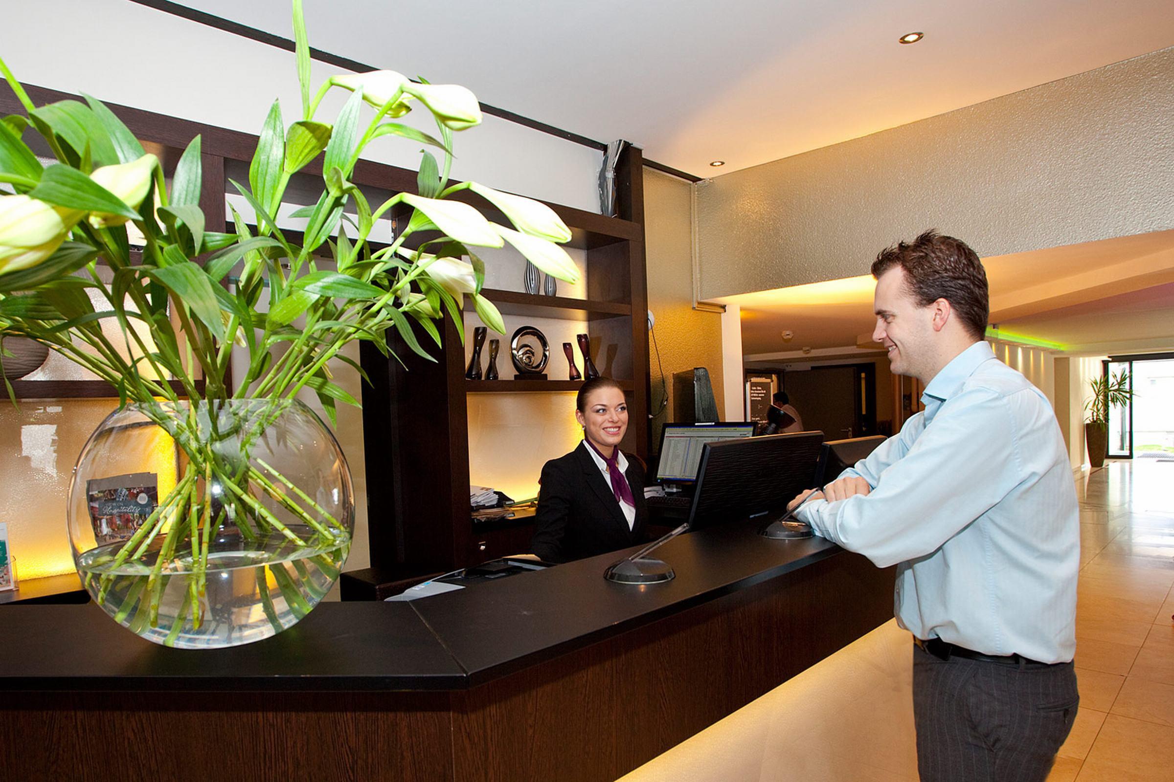 Centro Hotel Ayun Köln Eksteriør bilde