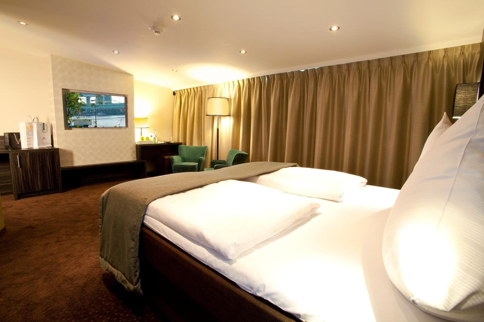 Centro Hotel Ayun Köln Eksteriør bilde